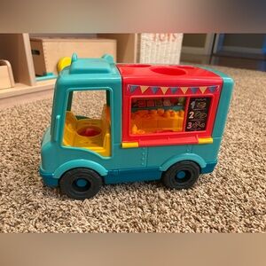 Little people food truck